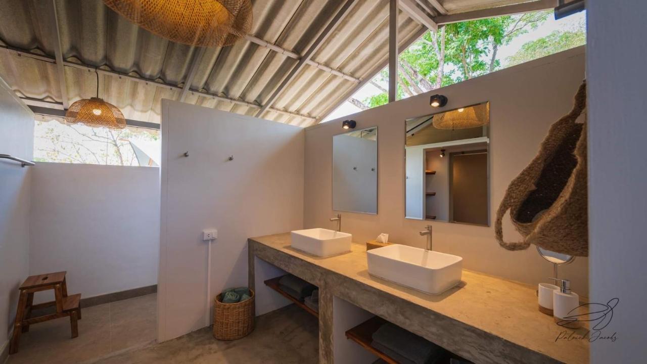 Elephant View Camp Ban Huai Thawai Exteriör bild